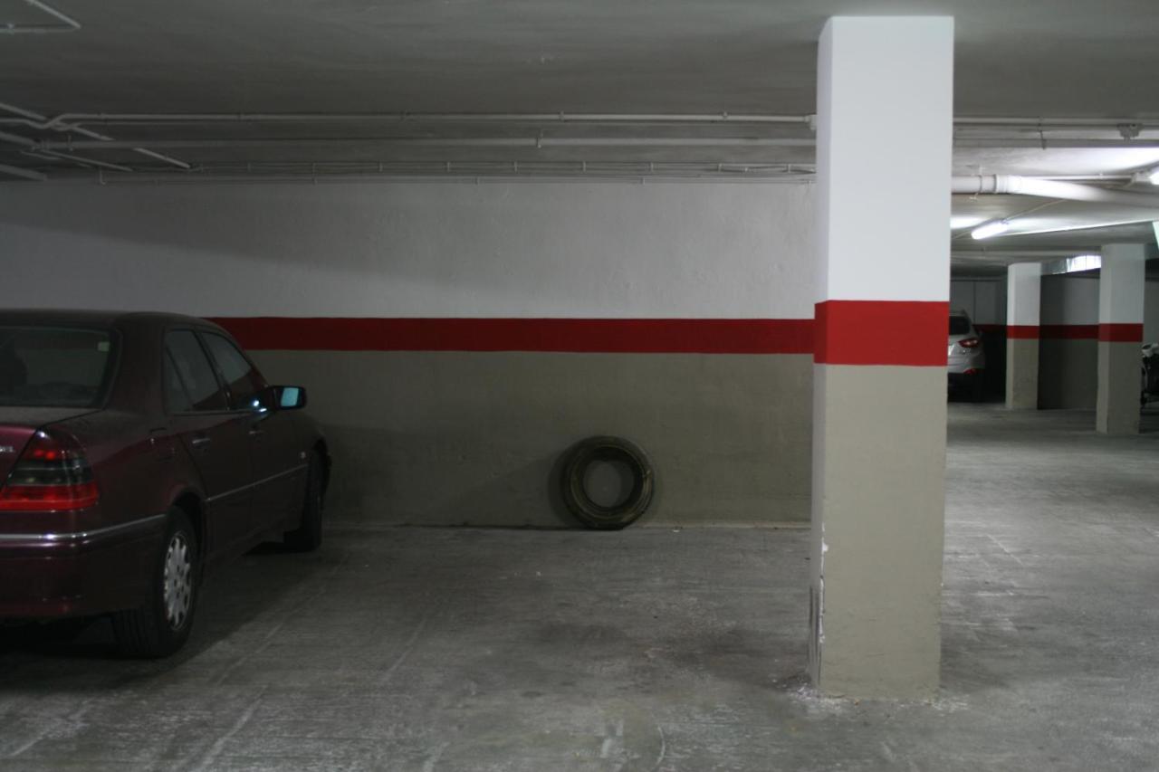 Mike'S Apartment. Parking Y Piscina Granada Eksteriør billede